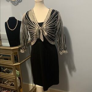 Lavena beautiful cover up size med